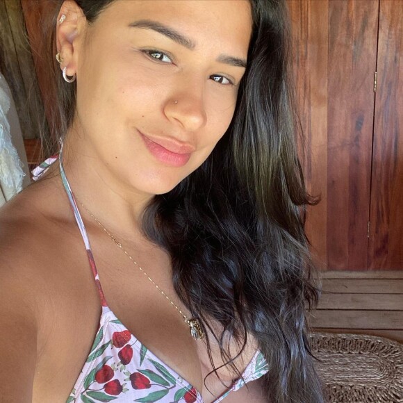 Dupla de Simaria, Simone faz vídeo após banho e destaca: 'Limpinha'