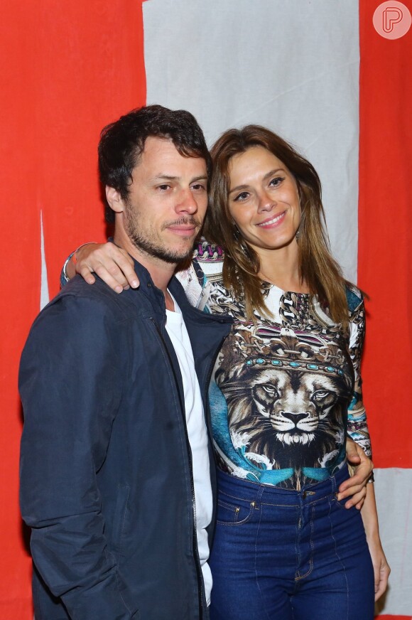 Carolina Dieckmann atualmente é casada com Tiago Worcmann, que está morando em São Paulo por causa de seu trabalho