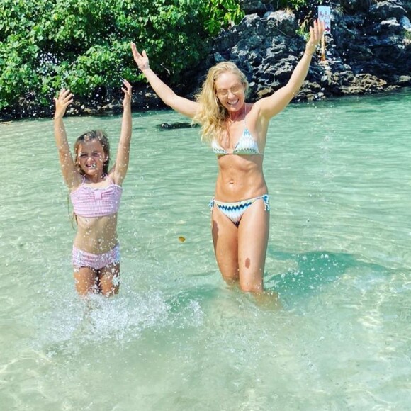 Filha de Angélica se fantasiou de fada Bela, personagem interpretada pela apresentadora em 'Caça Talentos'