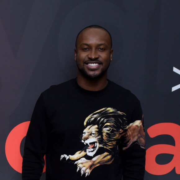 Thiaguinho surpreendeu pela semelhança com a irmã, Ellen: 'Iguais!'