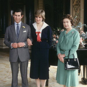 Rainha Elizabeth II não tinha uma boa relação com Princesa Diana, diz mordomo