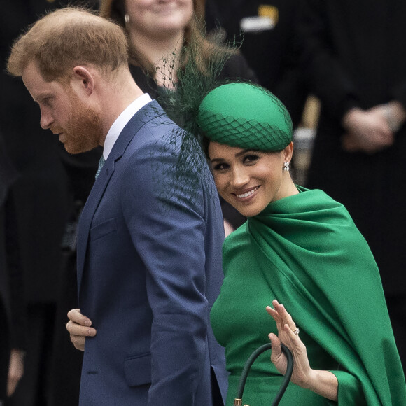 Meghan Markle e Príncipe William se mudaram para o Canadá após conquistarem 'independência da família real'