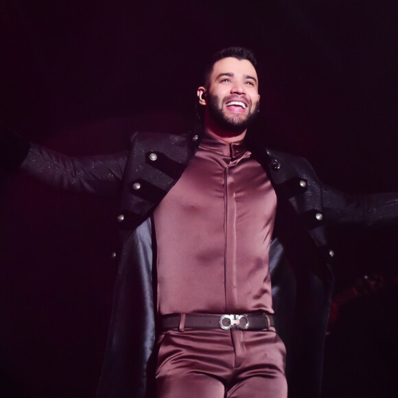 Gusttavo Lima está morando em apartamento após a separação