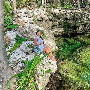 Simone, grávida, curte viagem a Cancún com a família