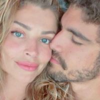 Caio Castro posta 1ª foto de beijo em Grazi Massafera ao festejar chegada de 2021