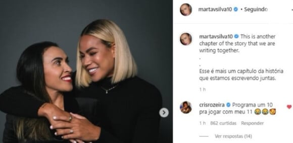Cris Rozeira comenta na foto das amigas Marta e Toni Deon