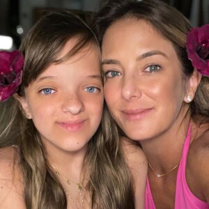 Ticiane Pinheiro se declarou à filha mais nova em foto sem make