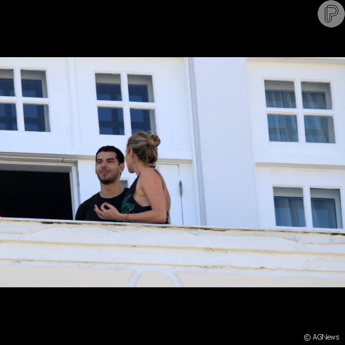 Luana Piovani está com o namorado, Lucas Bitencourt, no Rio de Janeiro Purepeople