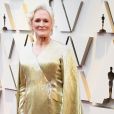 O metalizado foi a aposta de Glenn Close no Oscar 2019. Para quem é fã de dourado, uma boa inspiração!