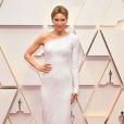 Vestido clean de Renée Zellweger no Oscar 2020 de um ombro só é pura inspiração para um evento sofisticado