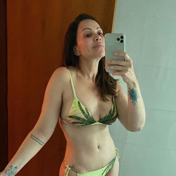 Solange Almeida já fez cirurgias plásticas para retirar o excesso de pele após emagrecer