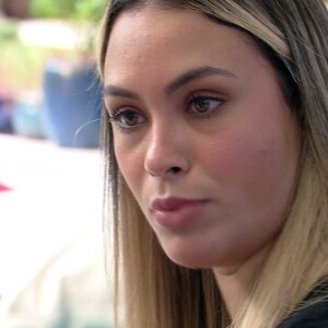 Sarah foi chamada por Rodolffo para tentarem colocar os pingos nos is antes da eliminação