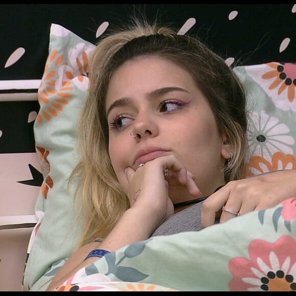 Viih Tube foi a primeira a abraçar Caio após a vítória na Prova do Líder do 'BBB 21'