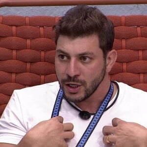 No 'BBB21', Caio chora em primeiro encontro com a mulher, Waléria