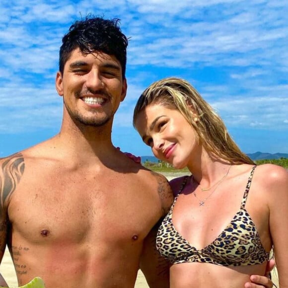 Gabriel Medina vive crise familiar