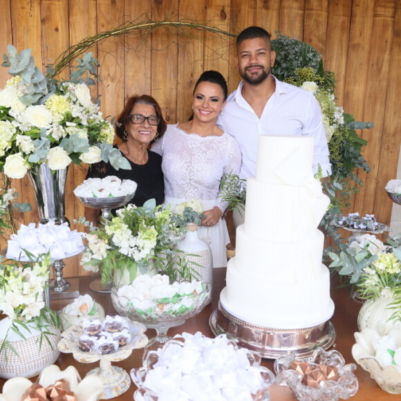 Casados! Viviane Araújo troca alianças e formaliza união com Guilherme Militão. Fotos