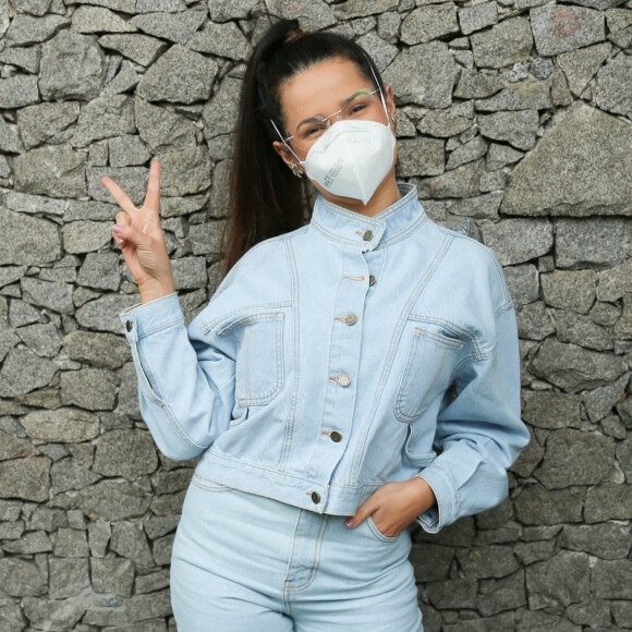 Juliette, campeã do 'BBB 21', apostou em conjunto jeans em aerolook