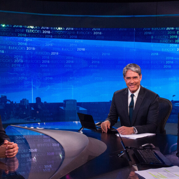 William Bonner causou suspeitas de deixar o 'JN' após três dias ausente da bancada em fevereiro de 2021