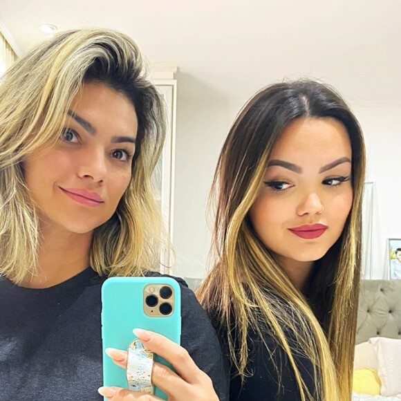 A semelhança entre Kelly Key e a filha mais velha, Suzanna Freitas, impressiona