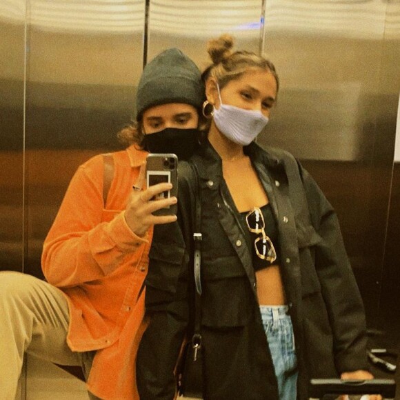 Marido de Sasha Meneghel, João Figueiredo rebateu crítica por viagem durante a pandemia