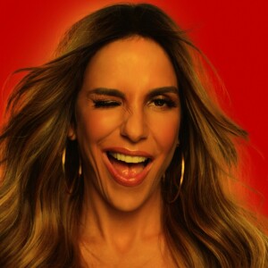 Ivete Sangalo se pronuncia após críticas na web: "Não me representa"