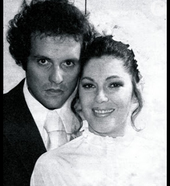 'Just The Way You Are', clássico de Billy Joel, foi tema de Alex (Denis Carvalho) e Adelita (Ester Góes) na novela 'Te Contei?' (1978)