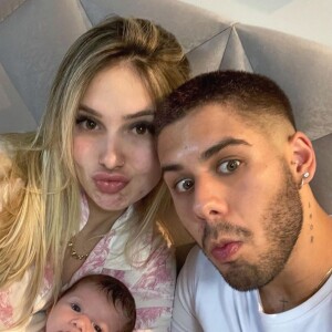 Zé Felipe sai em defesa de esposa Virgínia Fonseca ao ser criticada por seguidor: 'não fala o que não sabe, seu otário'