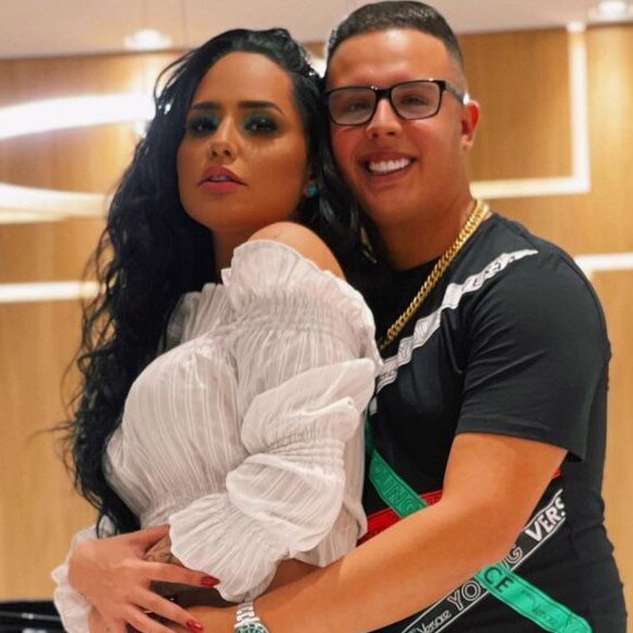 Perlla e Patrick Abrahão estão juntos desde maio de 2021