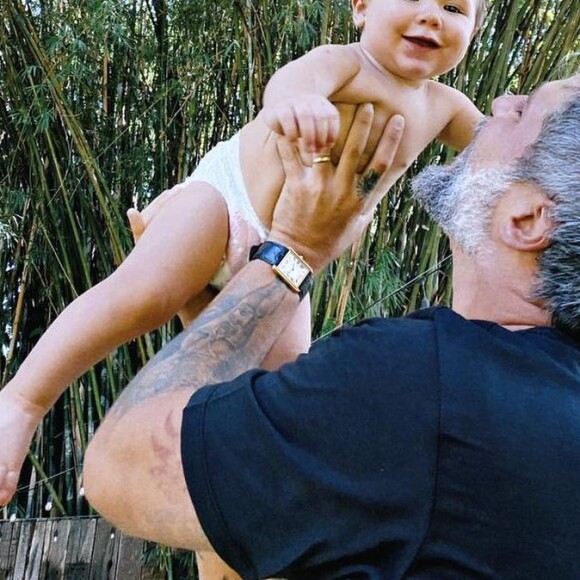 Bruno Gagliasso que que Giovanna Ewbank tenha outro filho no próximo ano