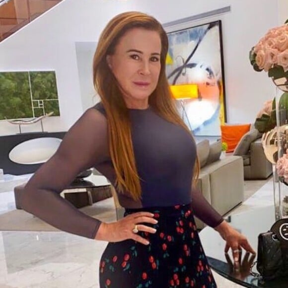 Zilu Camargo declarou: 'Há anos suporto tudo sem comentar nada'