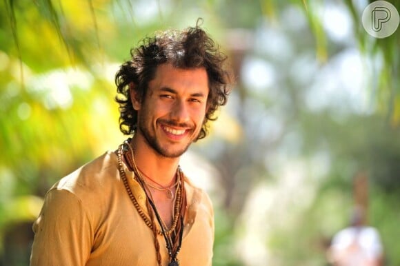 José Henrique Ligabue é Lino na novela 'Flor do Caribe'