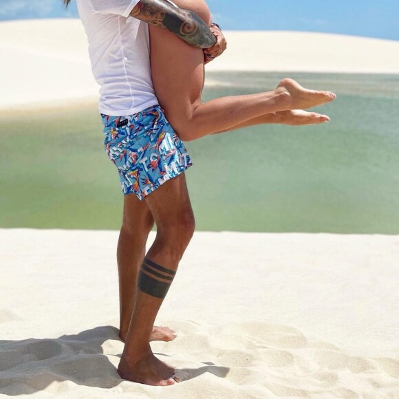 Tierry reclama de fãs de Gabi Martins, após torcida para cantora voltar com ex-namorado