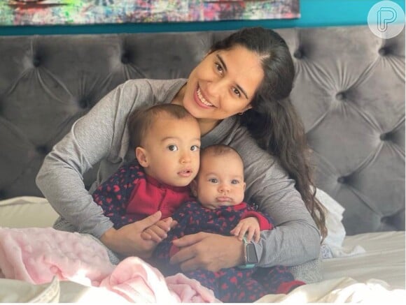 Camilla Camargo também é mãe de Julia, de 4 meses
