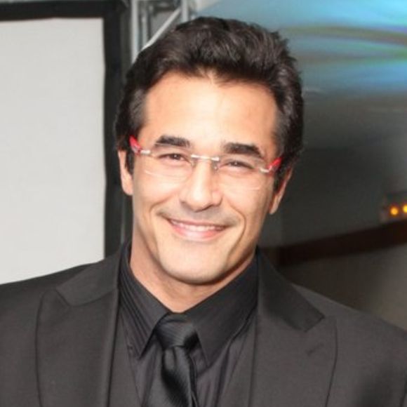 Luciano Szafir precisou colocar uma bolsa de colostomia após ter complicações por causa da Covid-19