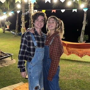 Sasha Meneghel e o marido, João Figueiredo, usaram looks típicos em festa junina