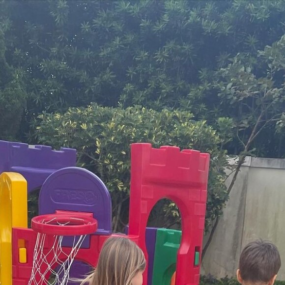 Thais Fersoza compartilha clique de Melinda e Teodoro juntos