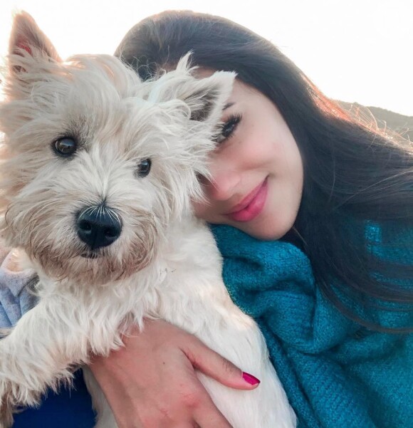 Bruna Biancardi compartilha sua rotina na web: em foto, apareceu com um de seus pets