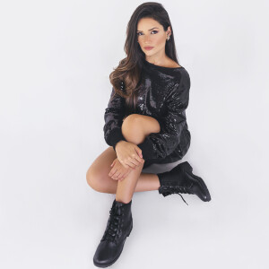 Juliette mostrou parte de sua nova casa na web