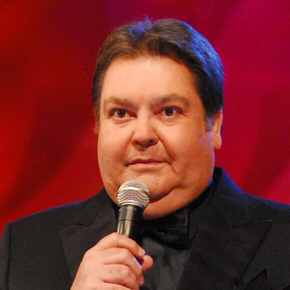 Faustão foi operado para retirada de cateter: 'Já está em casa de alta', contou sua mulher, Luciana Cardoso