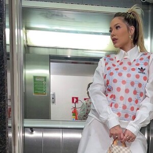 Virgínia chegou a ser criticada nas redes por decidir dar a fórmula para a filha