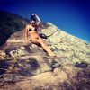 Isis Valverde mostra barriga sarada em foto no Instagram