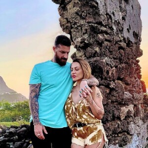 Cleo, de 38 anos está na 'primeira parte' de sua lua de mel com o marido, Leandro D'Lucca, de 38