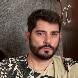 Evaristo Costa voltou de férias e soube do fim do seu contrato com a CNN Brasil. Motivo apontado foi a baixa audiência