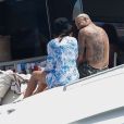 Neymar e Bruna Biancardi apareceram em clima de romance pela primeira vez em Ibiza