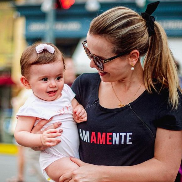 Thaeme Mariôto está no fim da segunda gravidez e terá mais uma menina