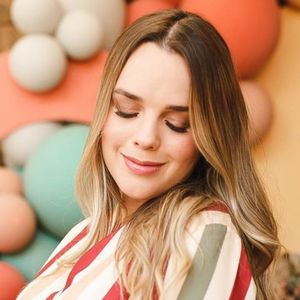 Thaeme Mariôto está na reta final da segunda gravidez: 'Quase 37 semanas'