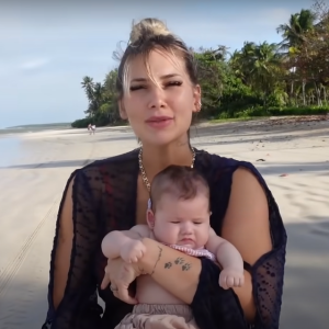 Virgínia levou Maria Alice para a praia no fim da tarde, às 16h30