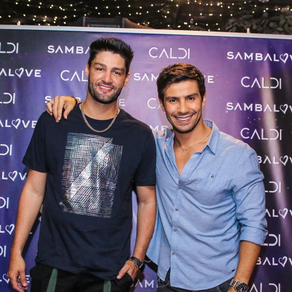 Munhoz e Mariano são convidados especiais de SambaLove na gravação de seu primeiro DVD