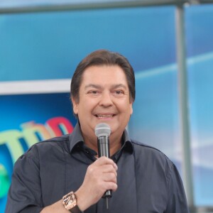 Faustão antecipou em 6 meses a saída da Globo, onde trabalhou 32 anos