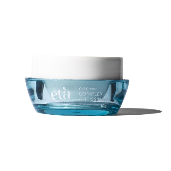 O Gel-Creme Complex Antissinais, da Età Cosmetics, é aquele produto ideal de skincare para reforçar a hidratação e luminosidade da pele após o inverno